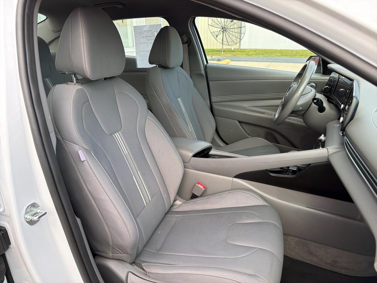 Hyundai Elantra SEL IVT SULEV *Ltd Avail* 2021