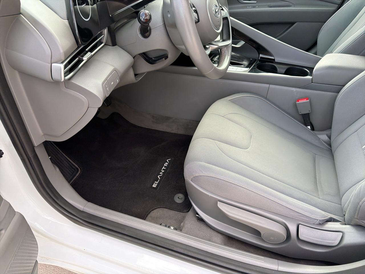 Hyundai Elantra SEL IVT SULEV *Ltd Avail* 2021