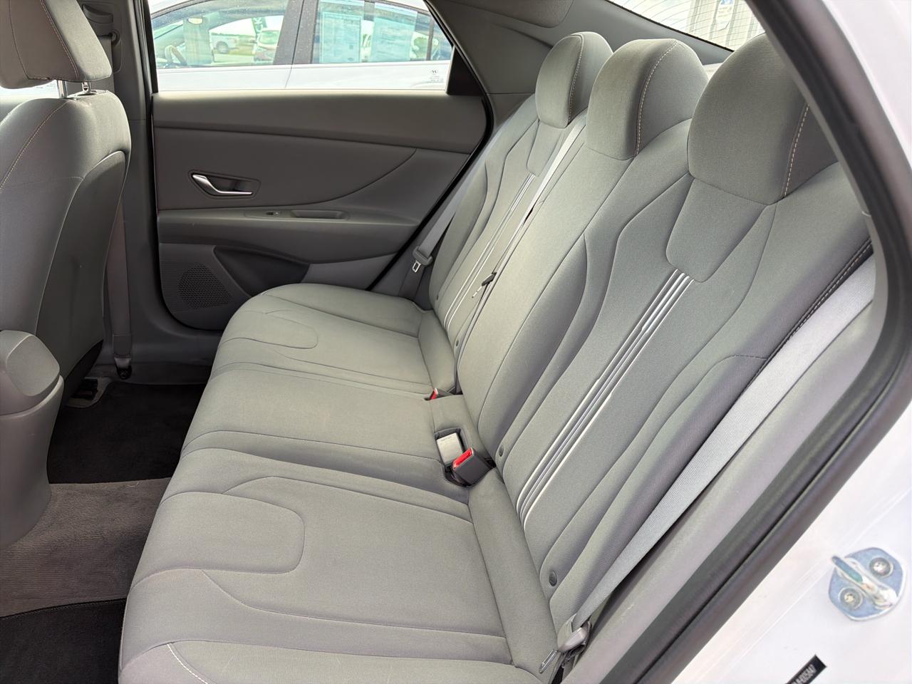 Hyundai Elantra SEL IVT SULEV *Ltd Avail* 2021