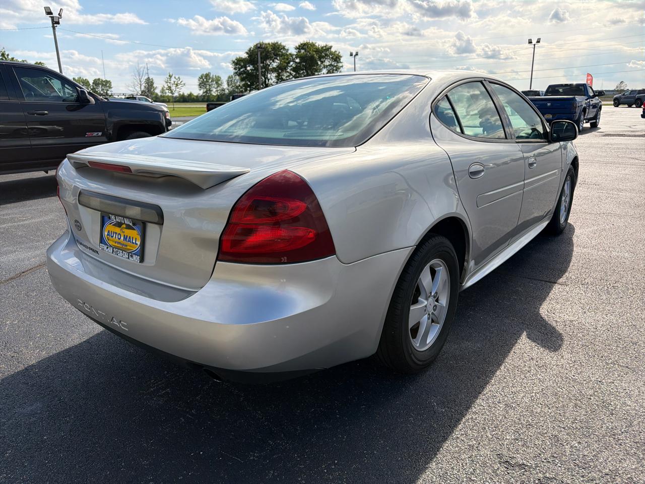 Pontiac Grand Prix 4dr Sdn 2008