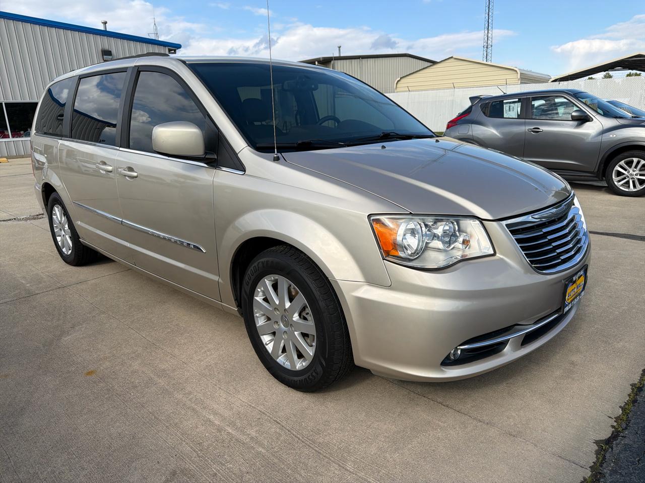 Chrysler Town & Country 4dr Wgn Touring 2016