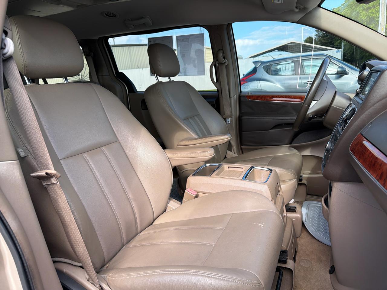 Chrysler Town & Country 4dr Wgn Touring 2016