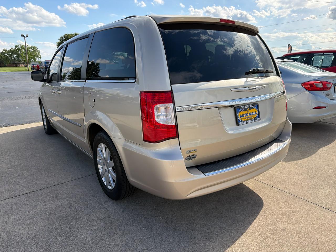 Chrysler Town & Country 4dr Wgn Touring 2016