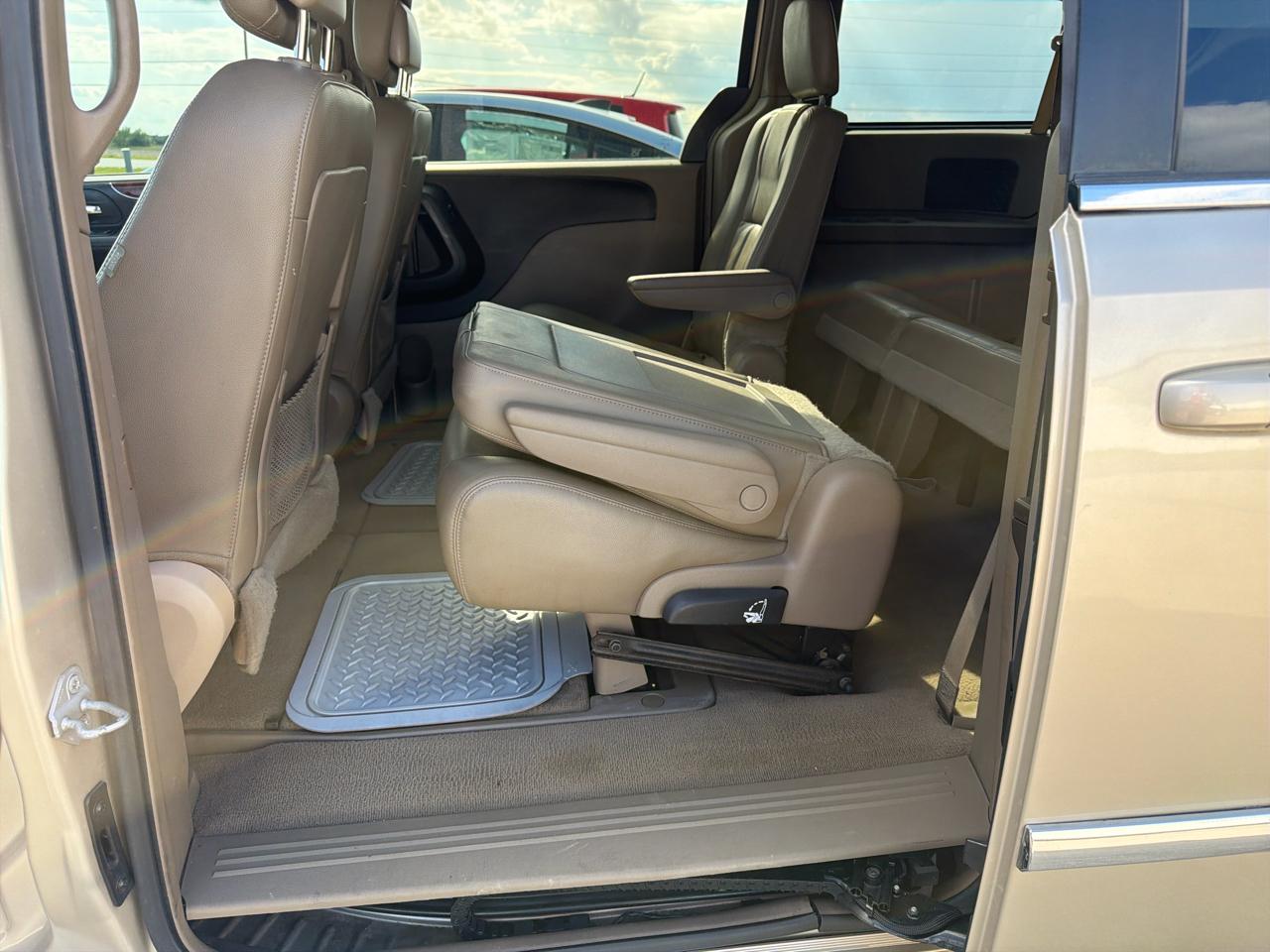 Chrysler Town & Country 4dr Wgn Touring 2016