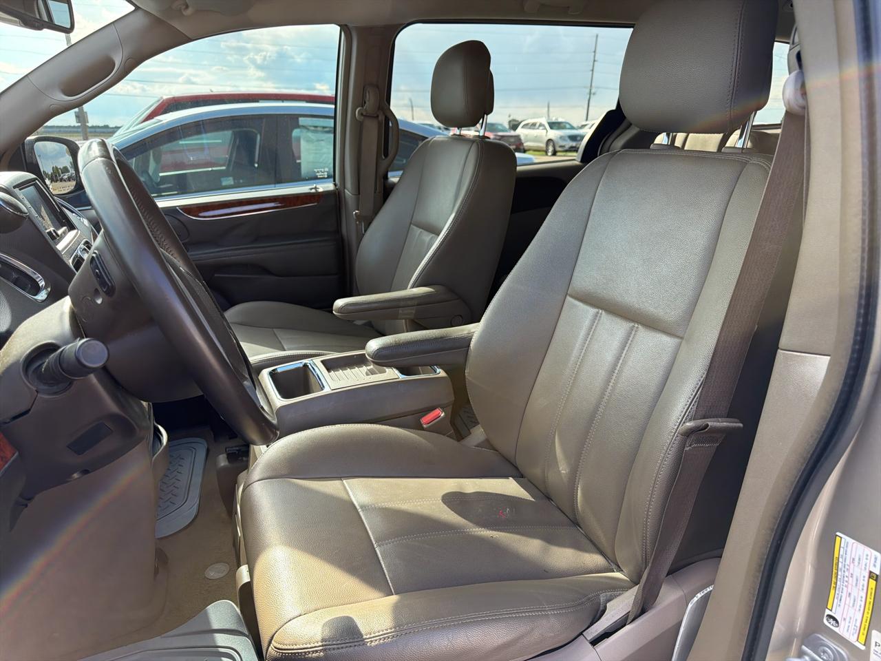Chrysler Town & Country 4dr Wgn Touring 2016