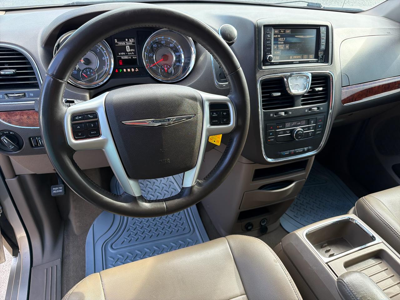 Chrysler Town & Country 4dr Wgn Touring 2016