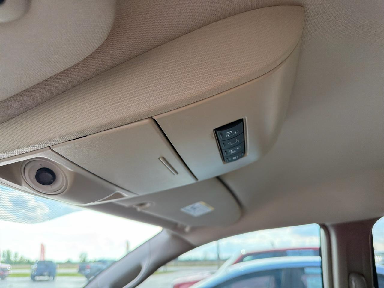 Chrysler Town & Country 4dr Wgn Touring 2016