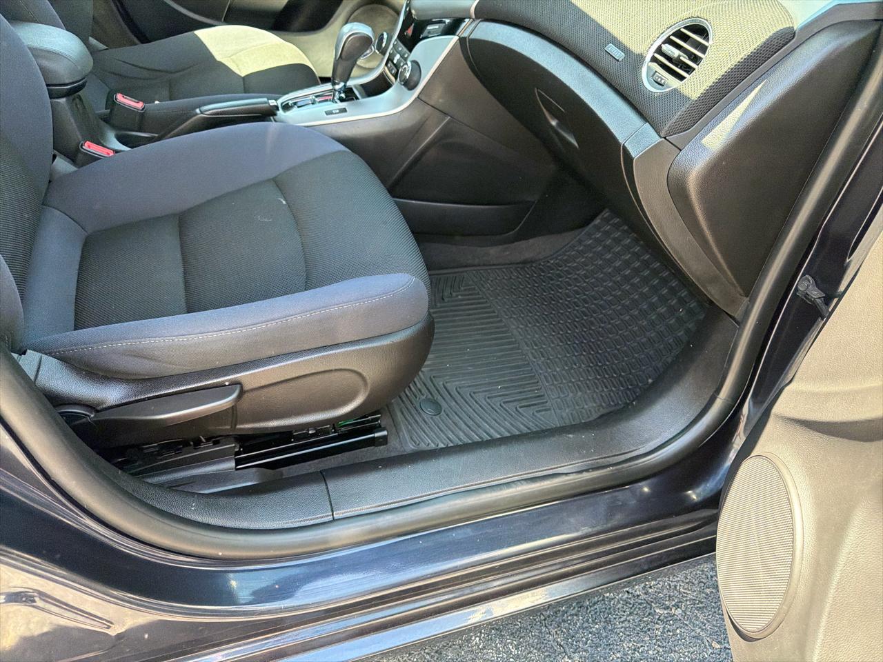 Chevrolet Cruze 4dr Sdn Auto 1LT 2014