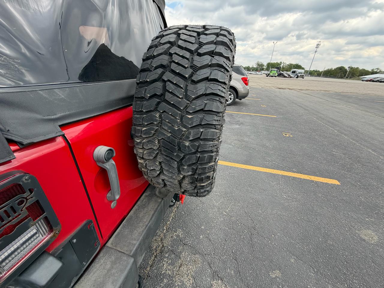 Jeep Wrangler 4WD 2dr Sport 2011