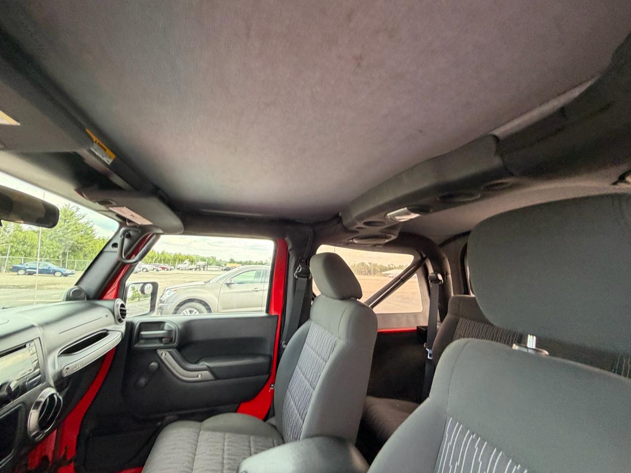 Jeep Wrangler 4WD 2dr Sport 2011