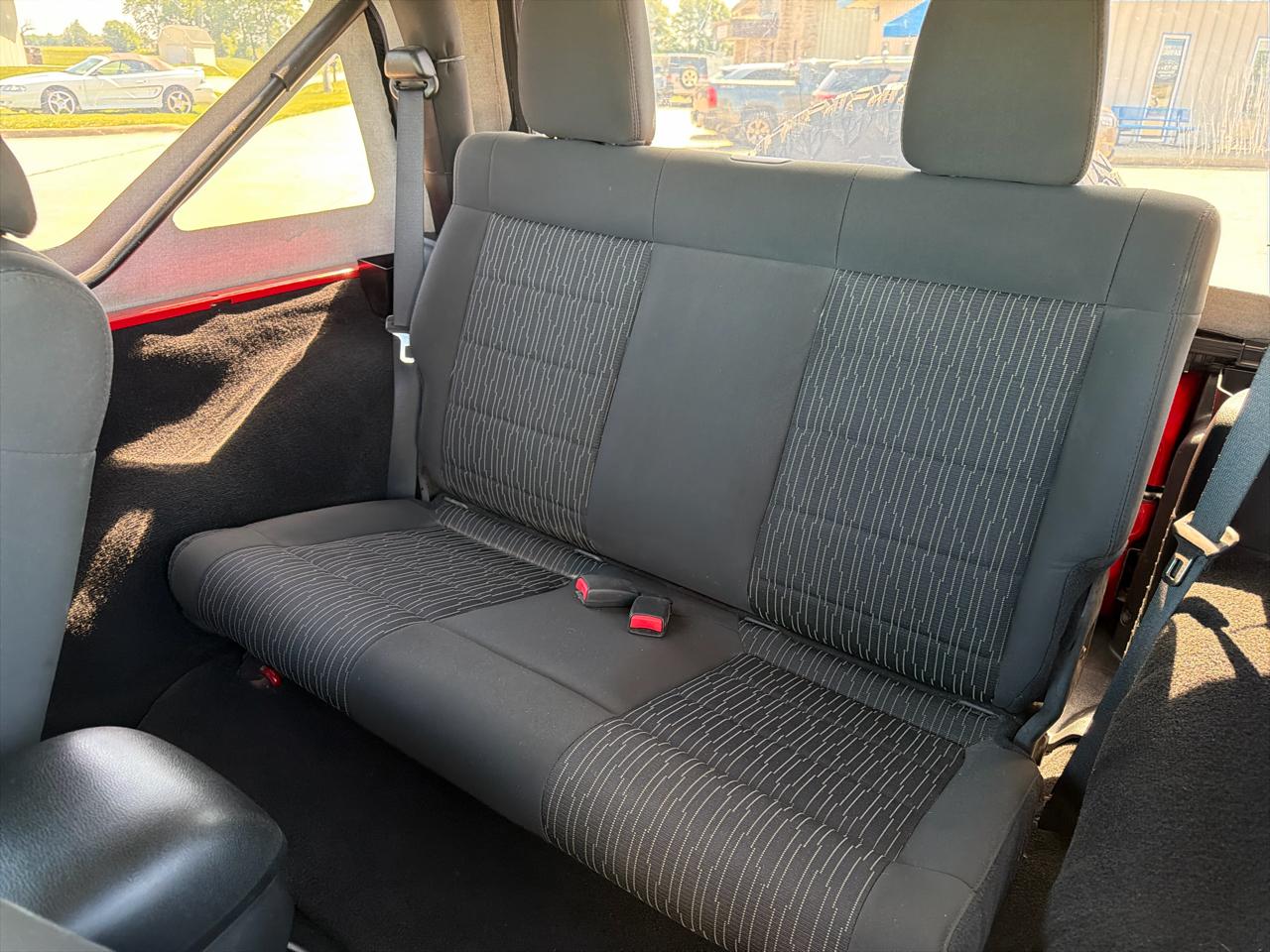 Jeep Wrangler 4WD 2dr Sport 2011