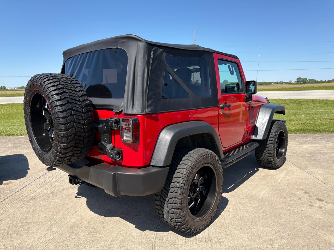 Jeep Wrangler 4WD 2dr Sport 2011