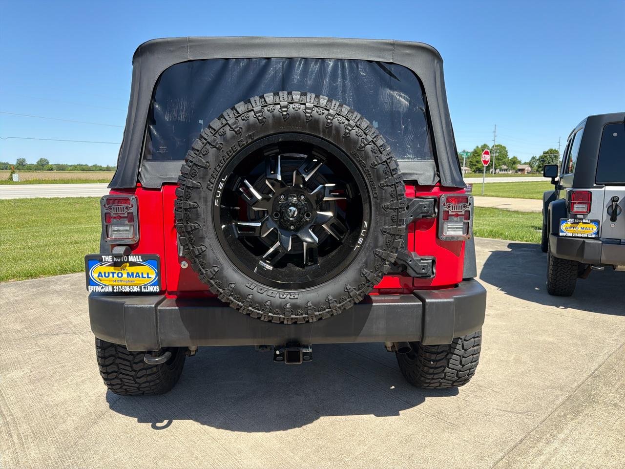 Jeep Wrangler 4WD 2dr Sport 2011