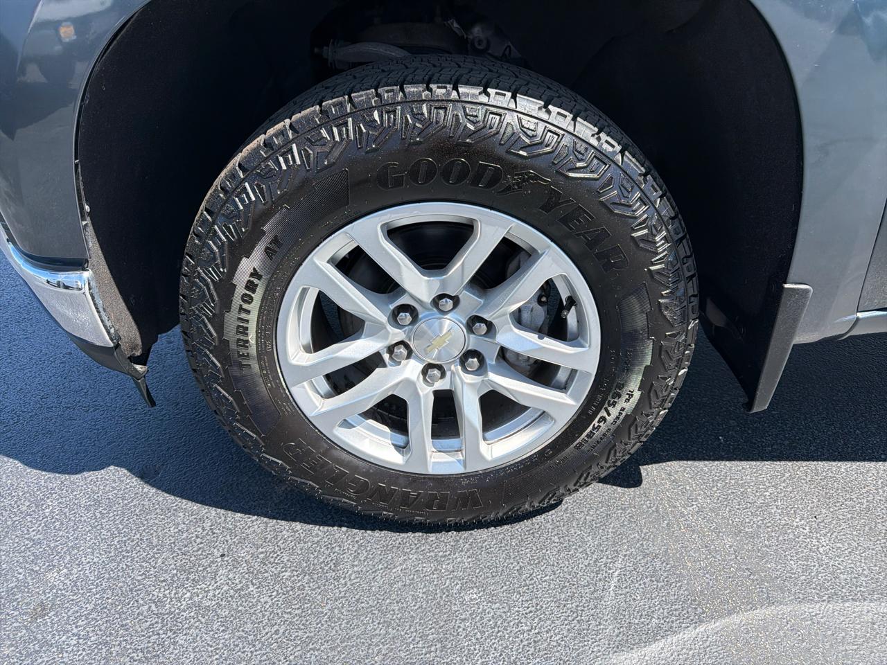 Chevrolet Silverado 1500 4WD Double Cab 147" LT 2020