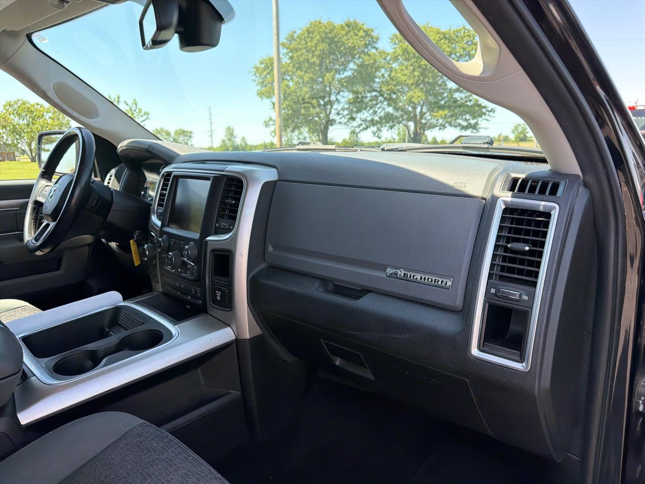 RAM 1500 4WD Crew Cab 149" Big Horn 2016