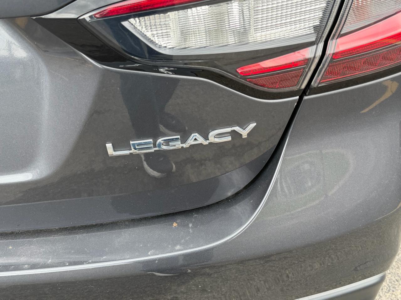 Subaru Legacy Premium CVT 2020