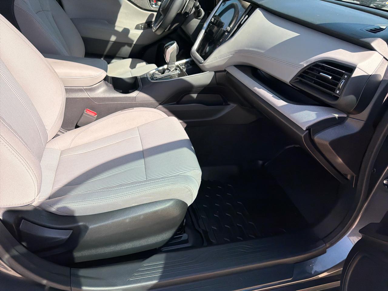 Subaru Legacy Premium CVT 2020