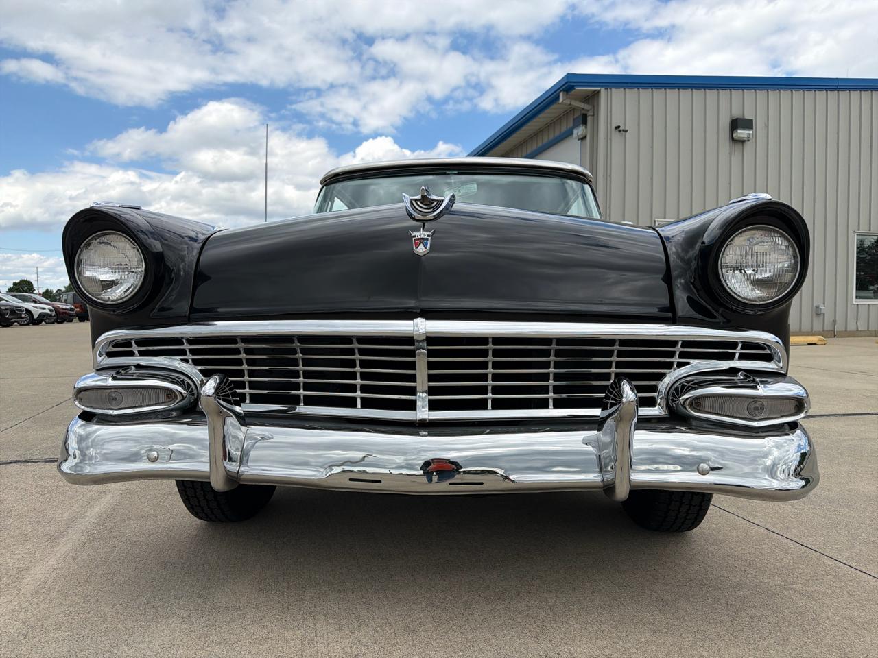 Ford Fairlane Sunliner Convertible  1956
