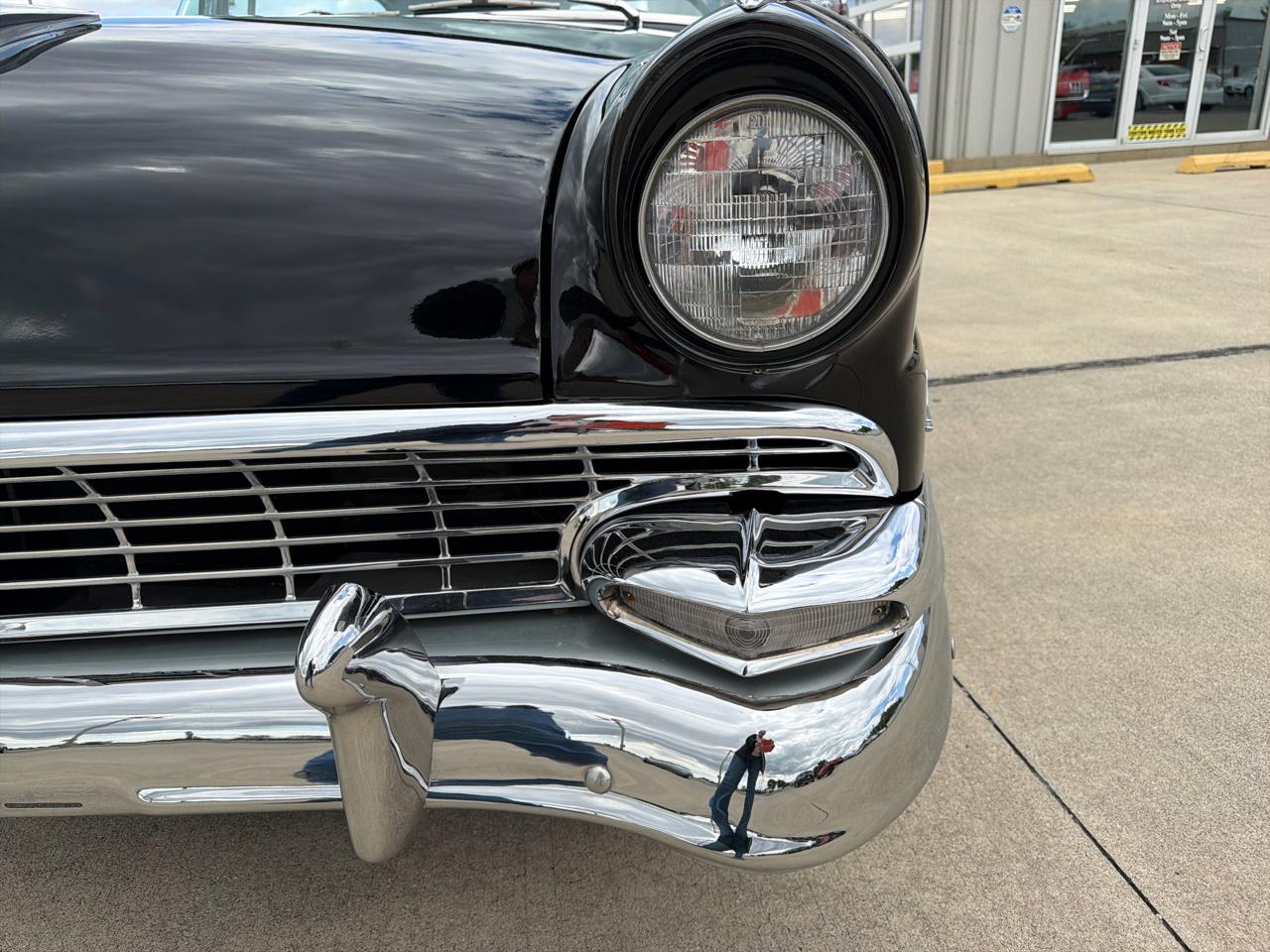 Ford Fairlane Sunliner Convertible  1956
