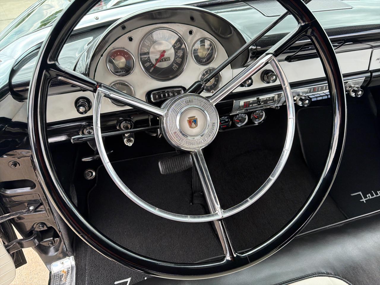 Ford Fairlane Sunliner Convertible  1956