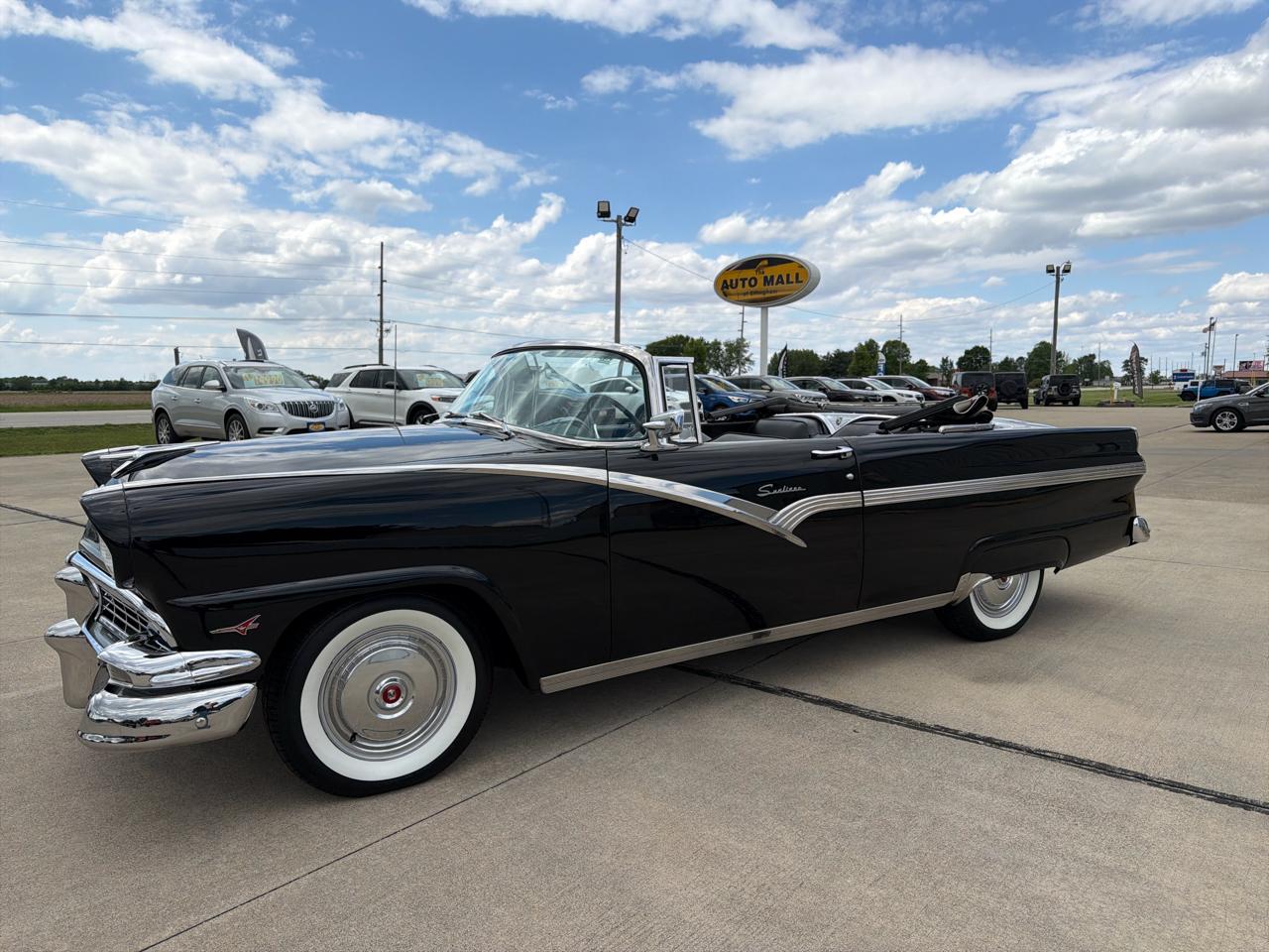 Ford Fairlane Sunliner Convertible  1956