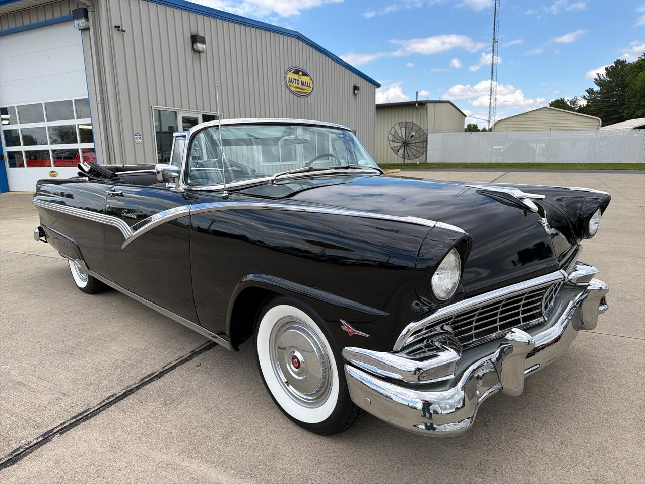 Ford Fairlane Sunliner Convertible  1956