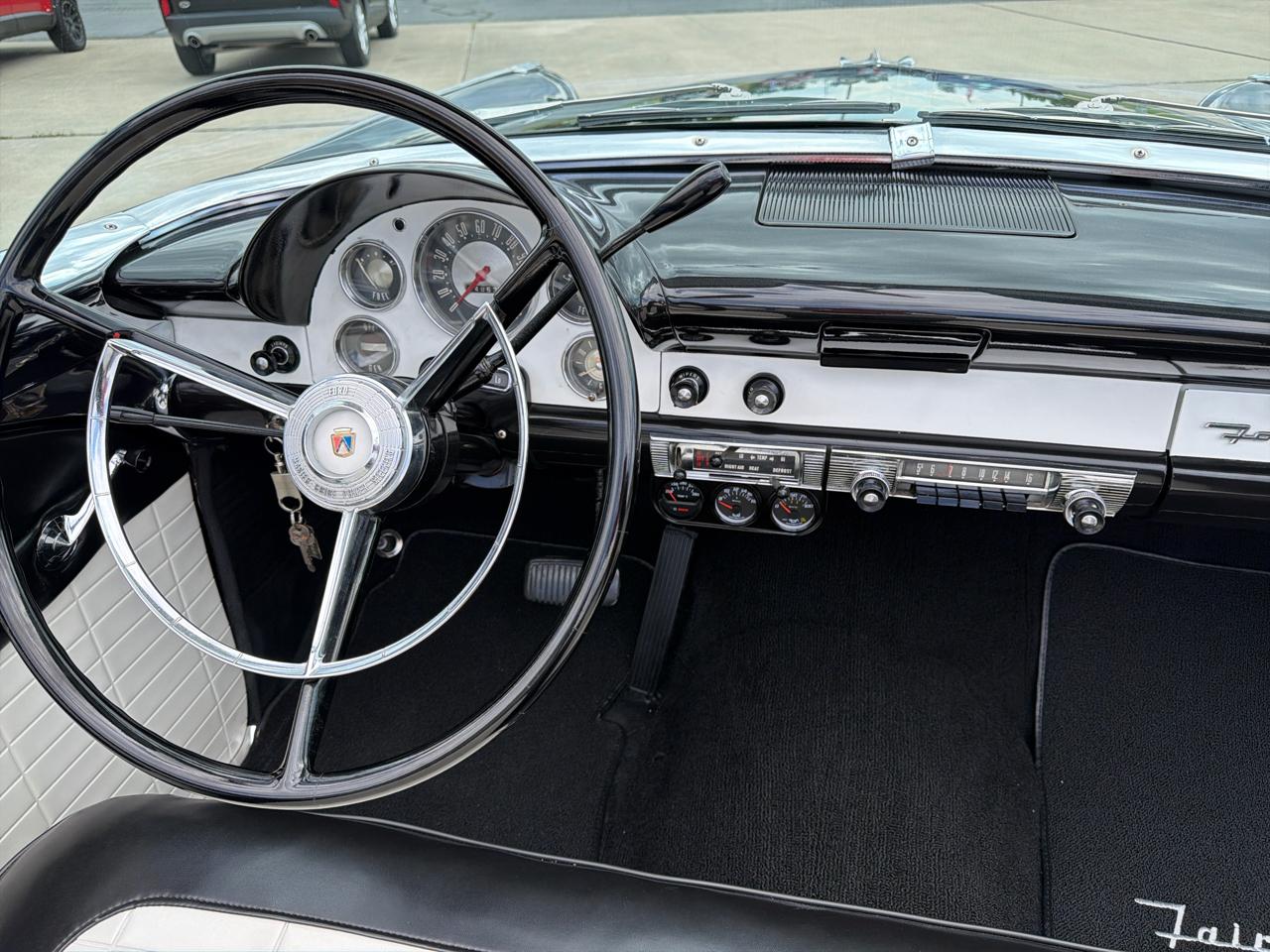 Ford Fairlane Sunliner Convertible  1956