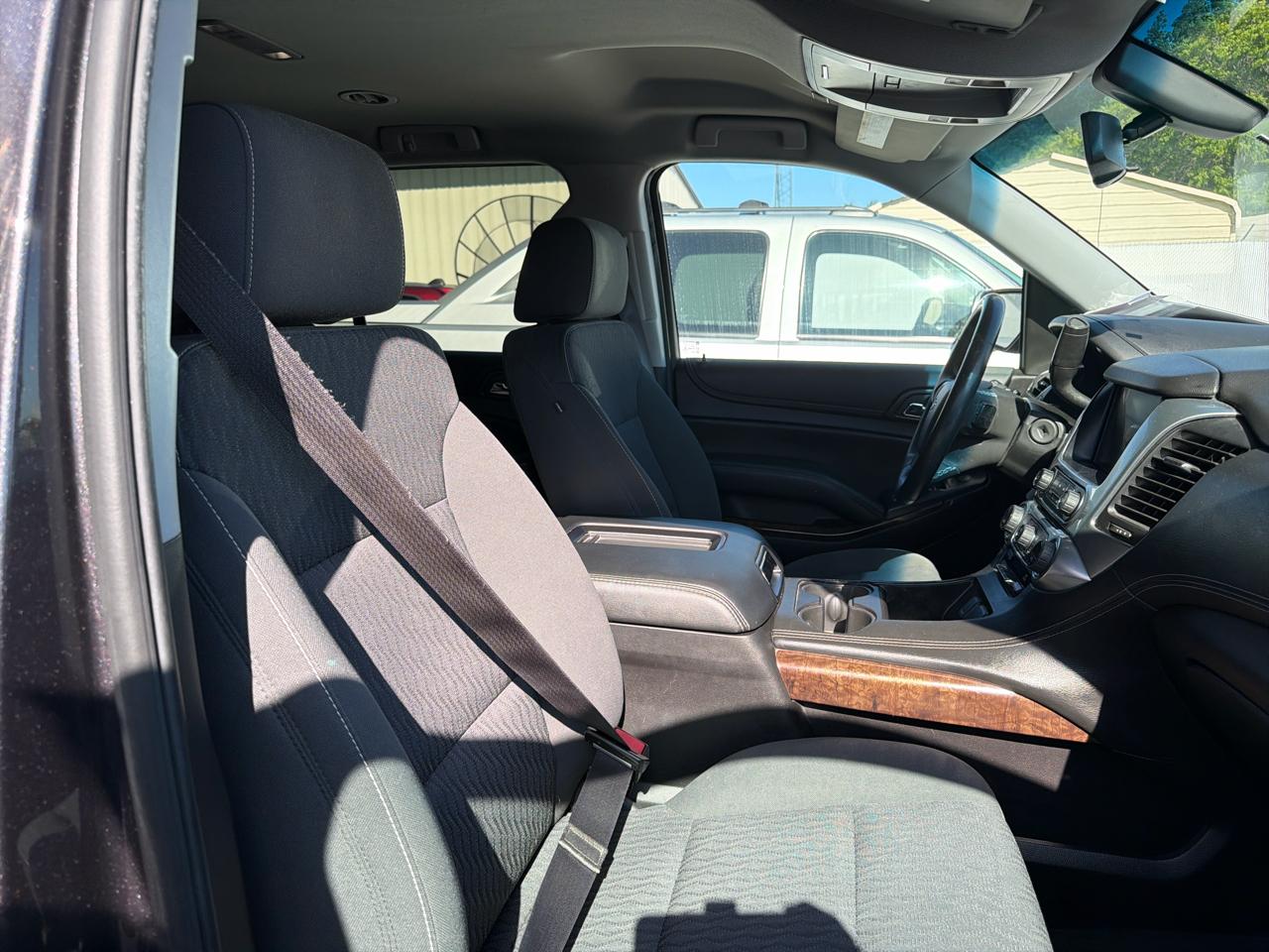 Chevrolet Tahoe 4WD 4dr LS 2017
