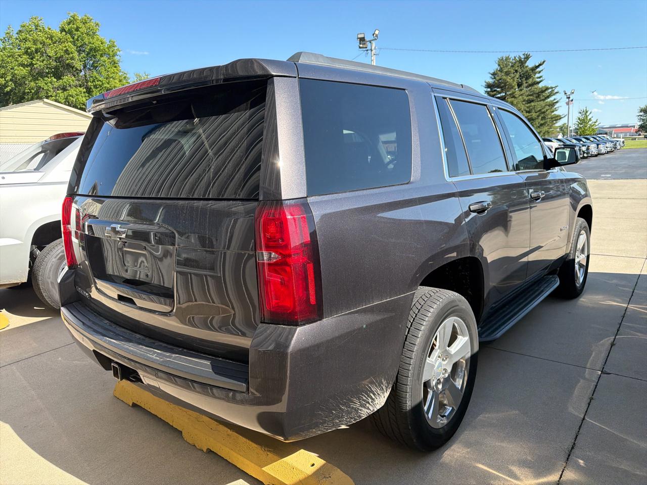 Chevrolet Tahoe 4WD 4dr LS 2017