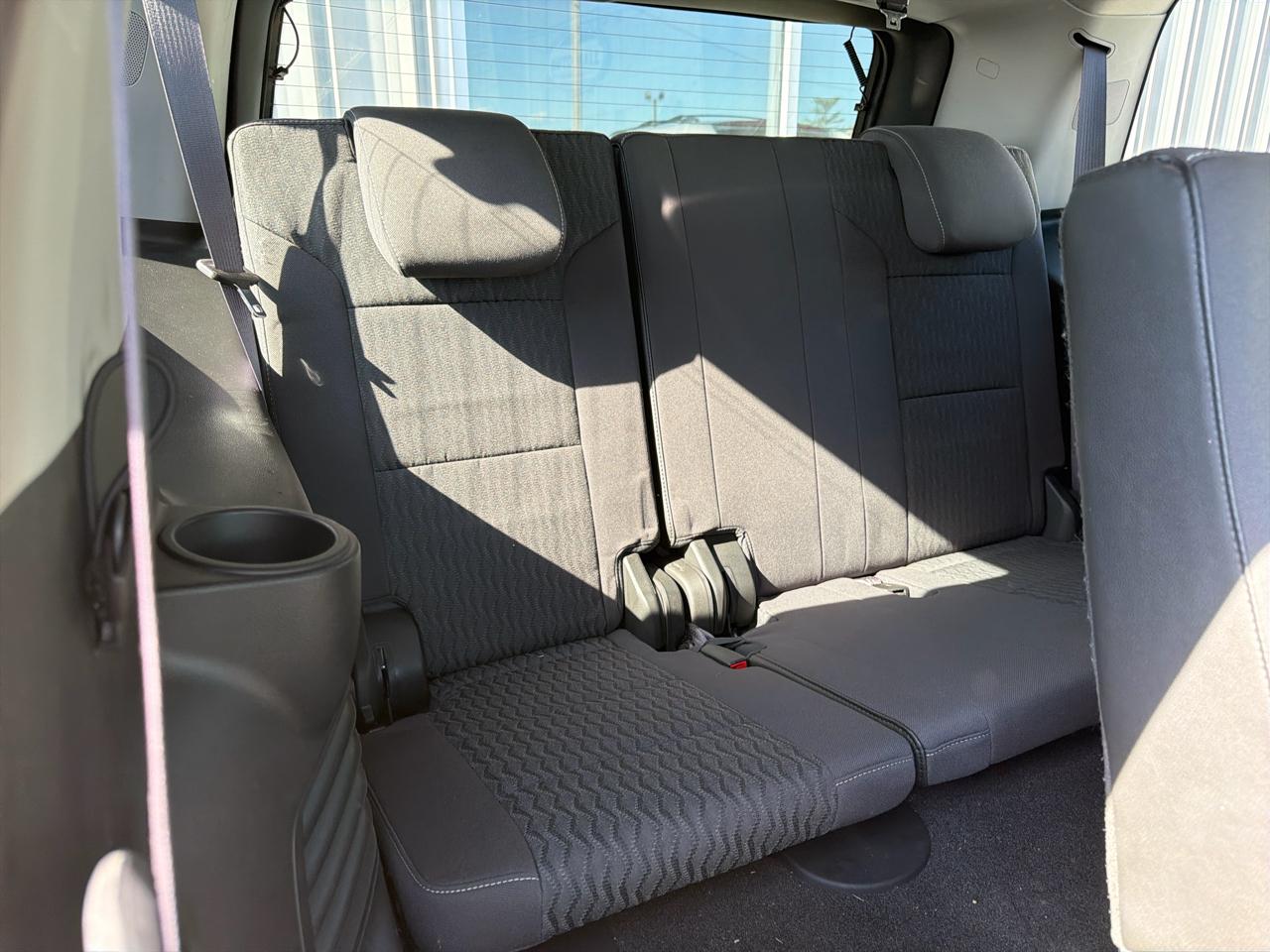 Chevrolet Tahoe 4WD 4dr LS 2017