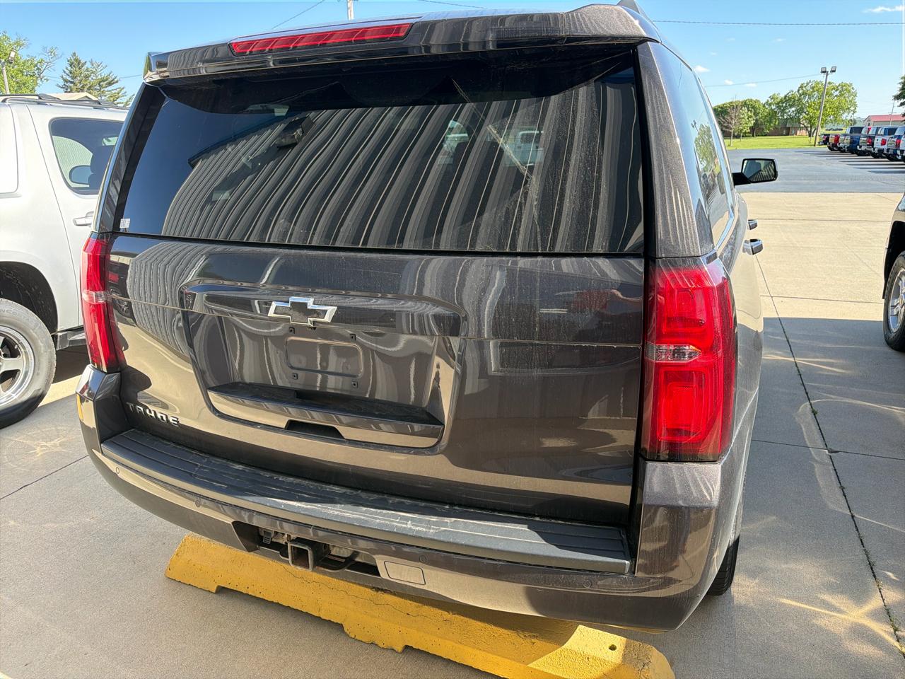 Chevrolet Tahoe 4WD 4dr LS 2017