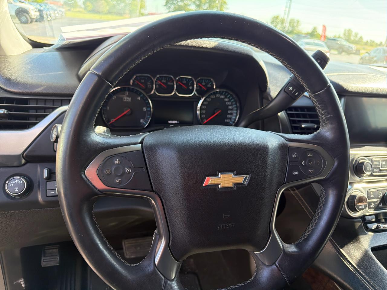 Chevrolet Tahoe 4WD 4dr LS 2017