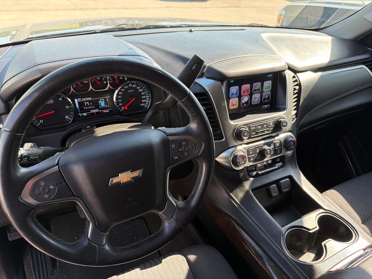 Chevrolet Tahoe 4WD 4dr LS 2017