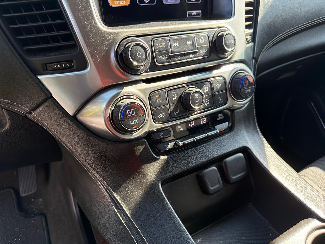 Chevrolet Tahoe 4WD 4dr LS 2017