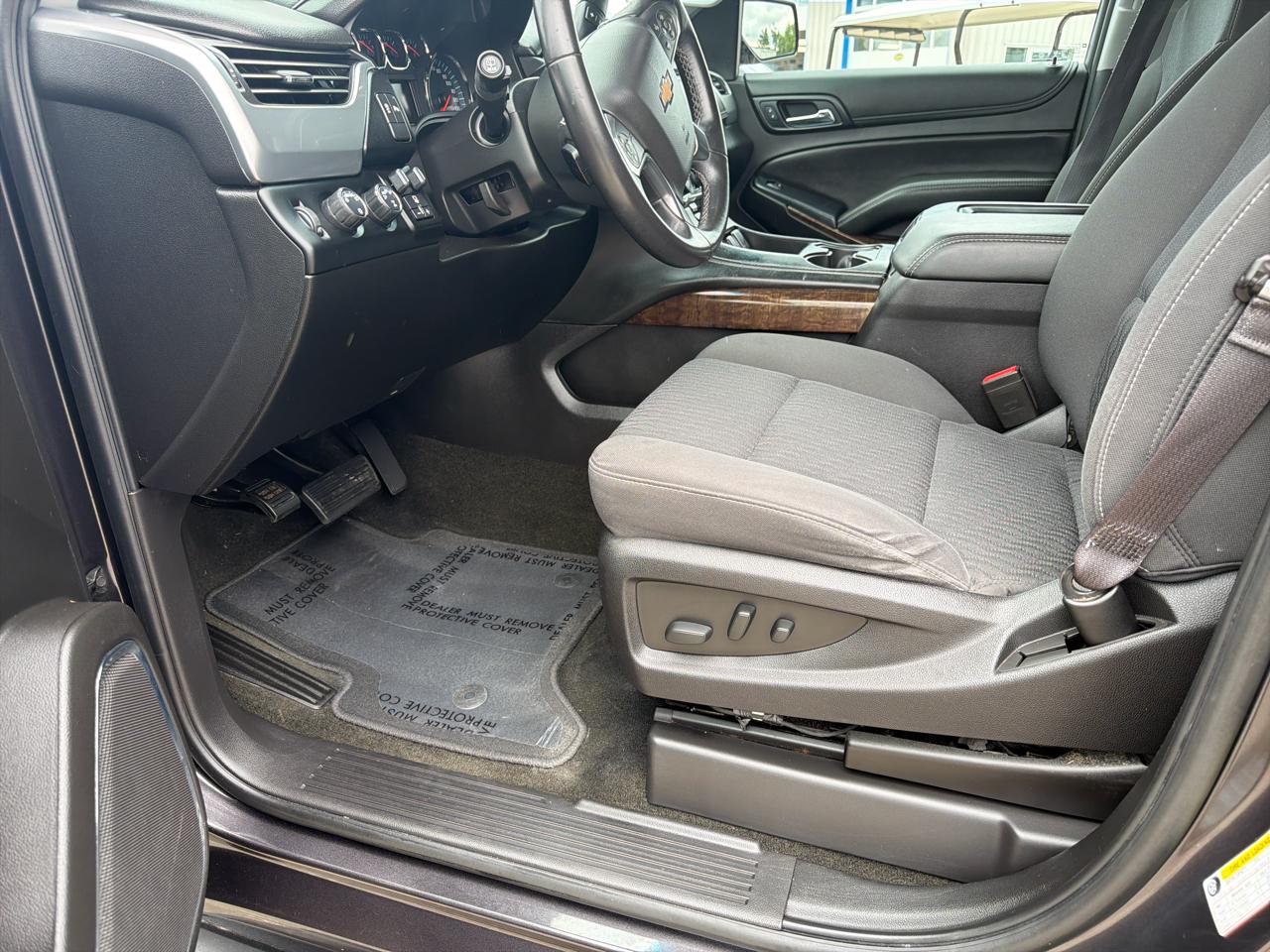 Chevrolet Tahoe  2017