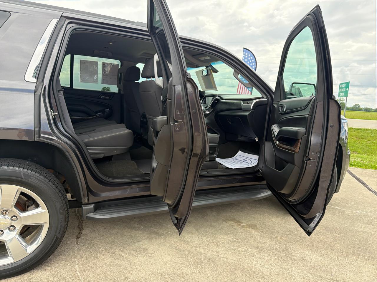 Chevrolet Tahoe  2017