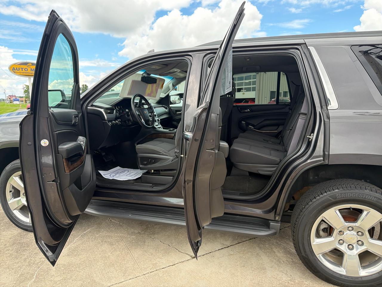 Chevrolet Tahoe  2017