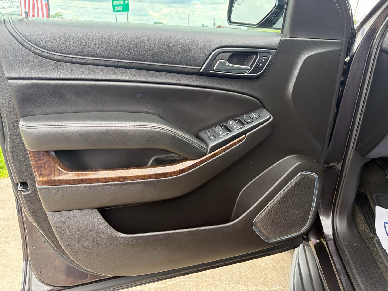 Chevrolet Tahoe  2017