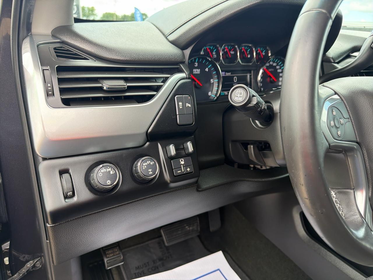 Chevrolet Tahoe  2017