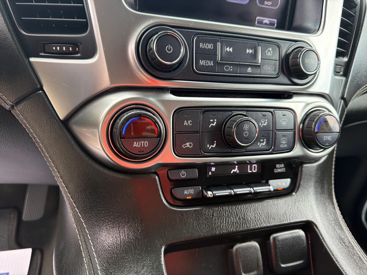 Chevrolet Tahoe  2017