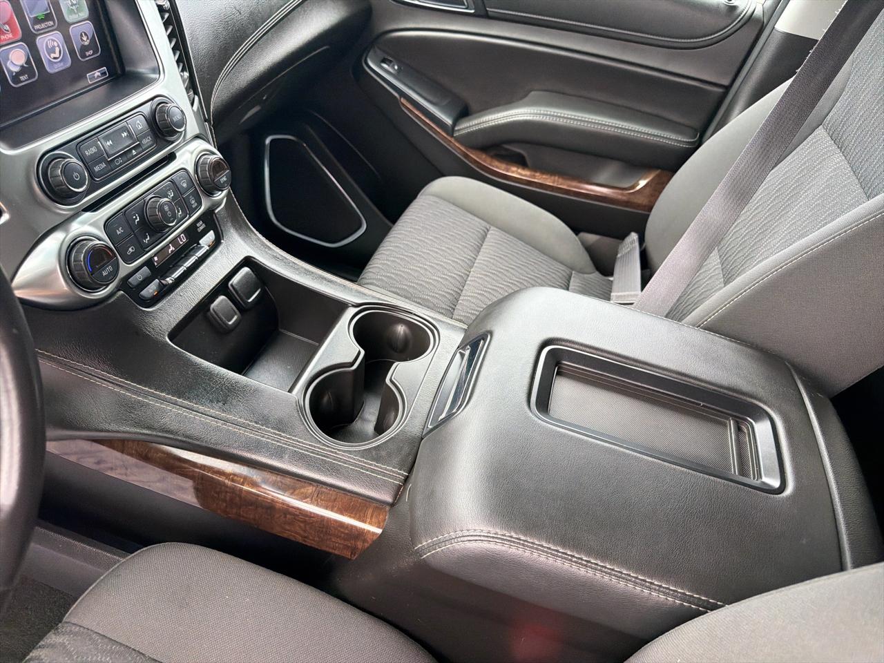 Chevrolet Tahoe  2017
