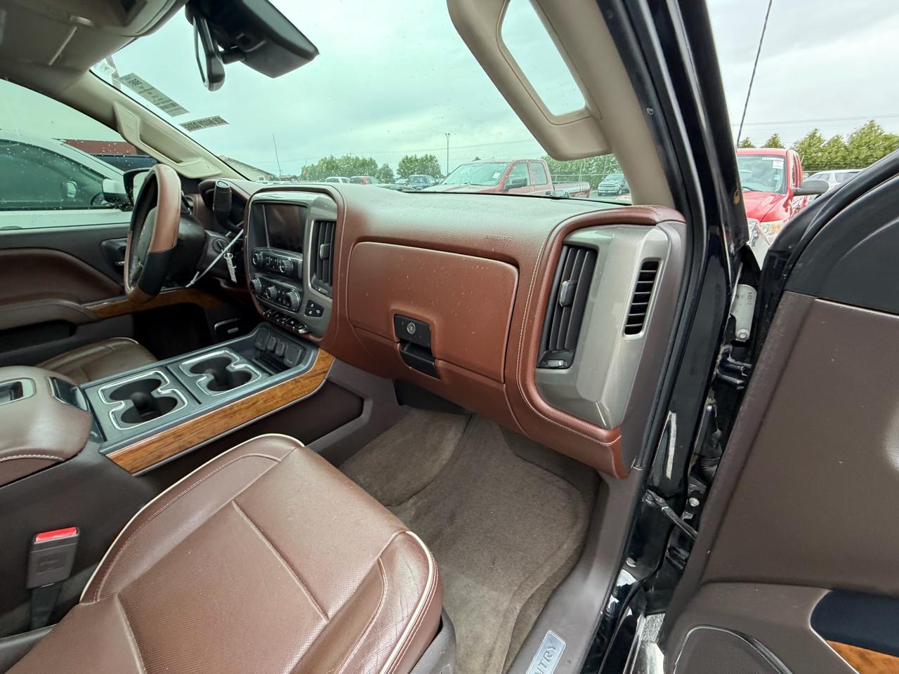 Chevrolet Silverado 1500 4WD Crew Cab 143.5" High Country 2014