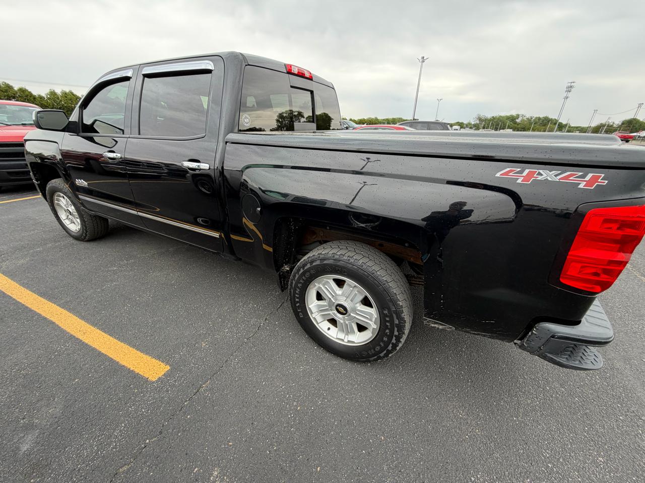Chevrolet Silverado 1500 4WD Crew Cab 143.5" High Country 2014