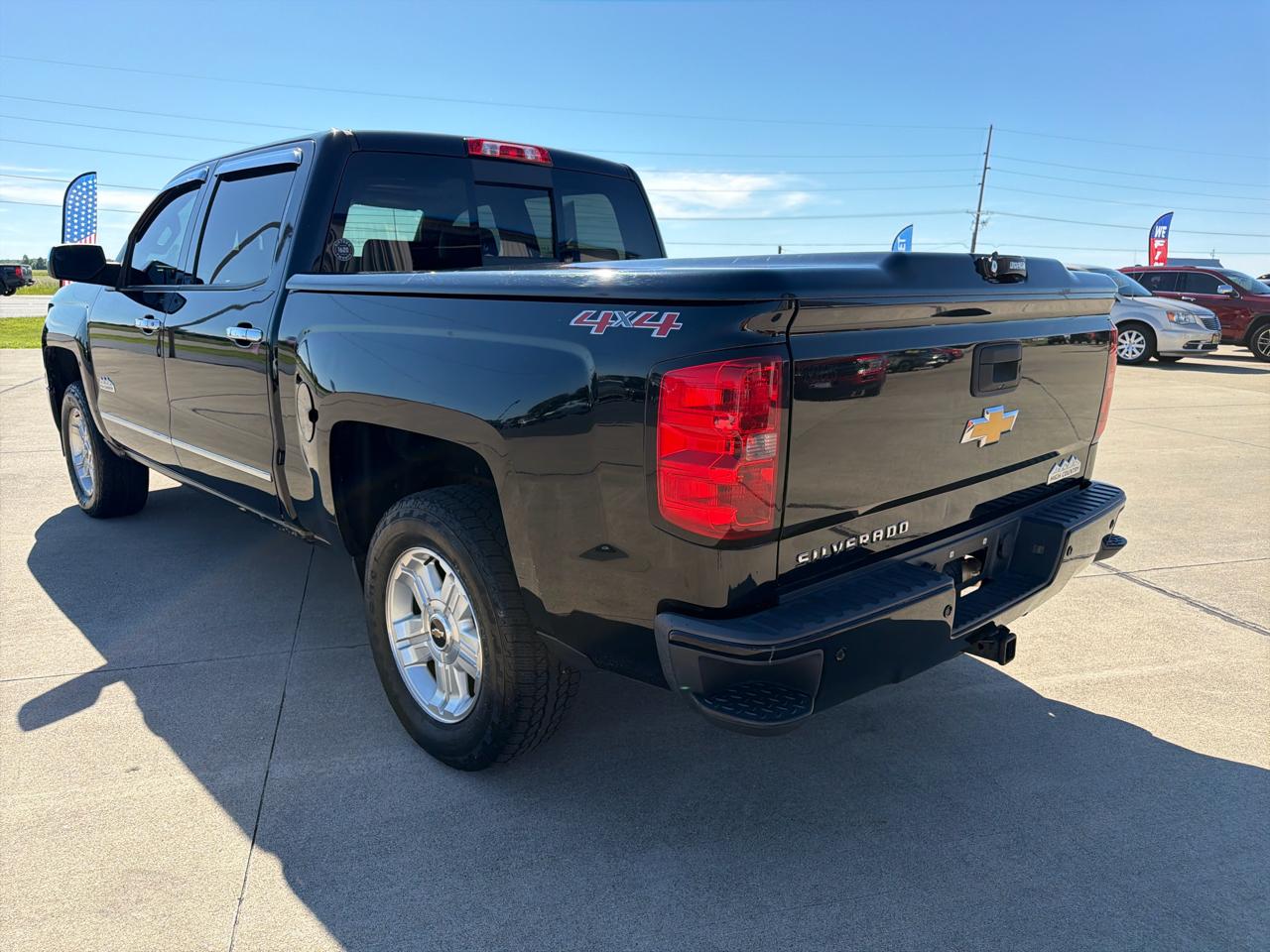 Chevrolet Silverado 1500 4WD Crew Cab 143.5" High Country 2014