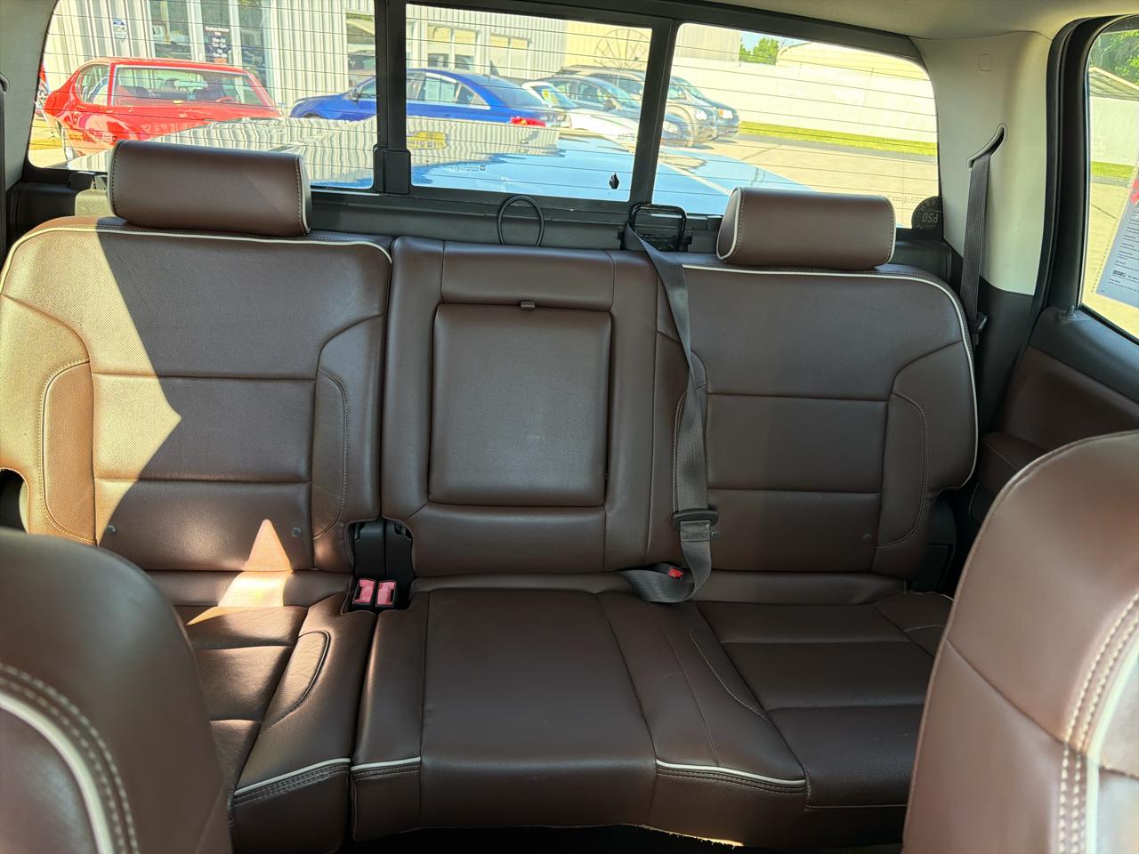 Chevrolet Silverado 1500 4WD Crew Cab 143.5" High Country 2014