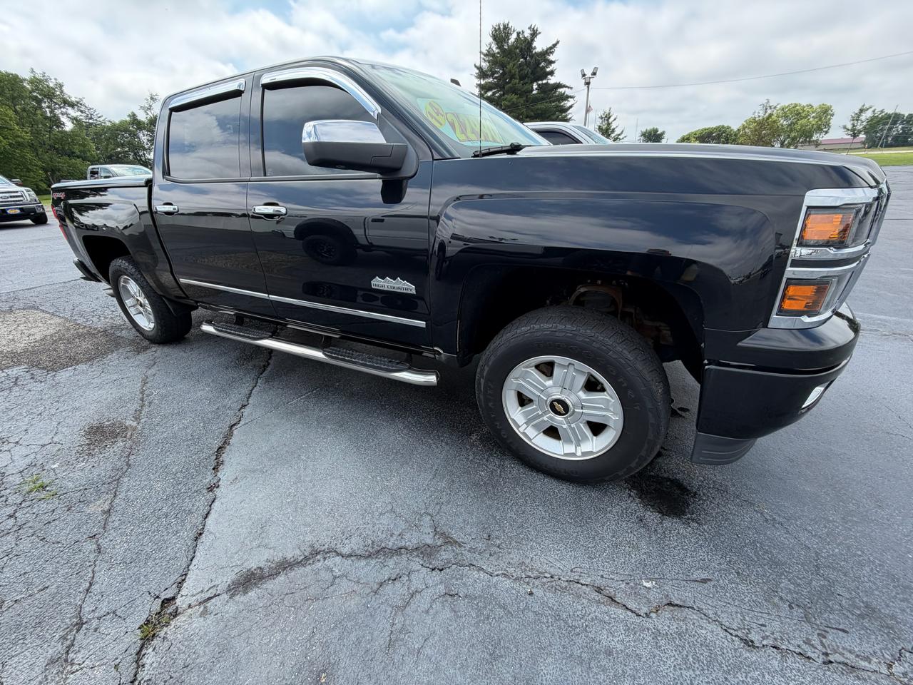Chevrolet Silverado 1500 4WD Crew Cab 143.5" High Country 2014
