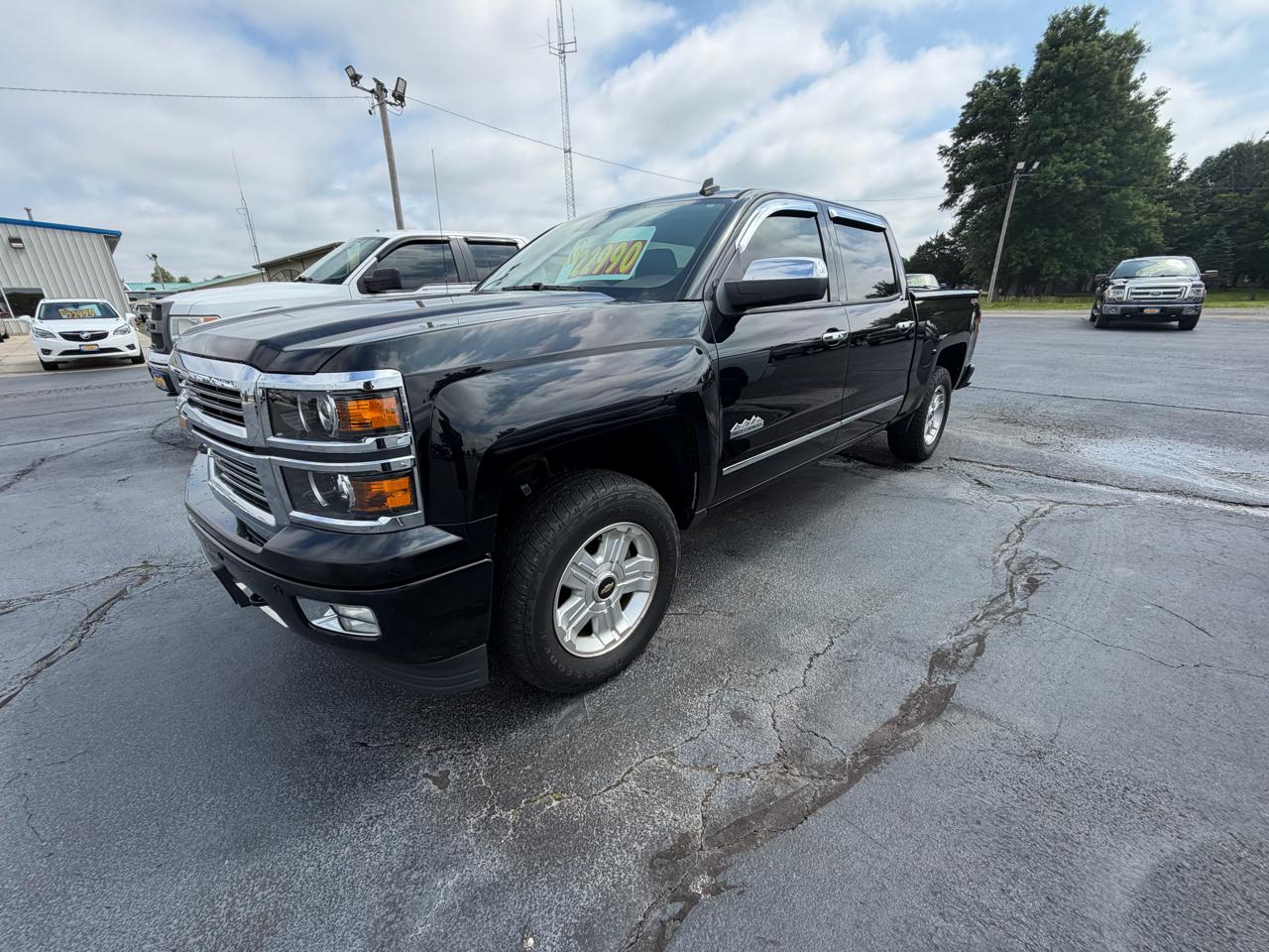 Chevrolet Silverado 1500 4WD Crew Cab 143.5" High Country 2014
