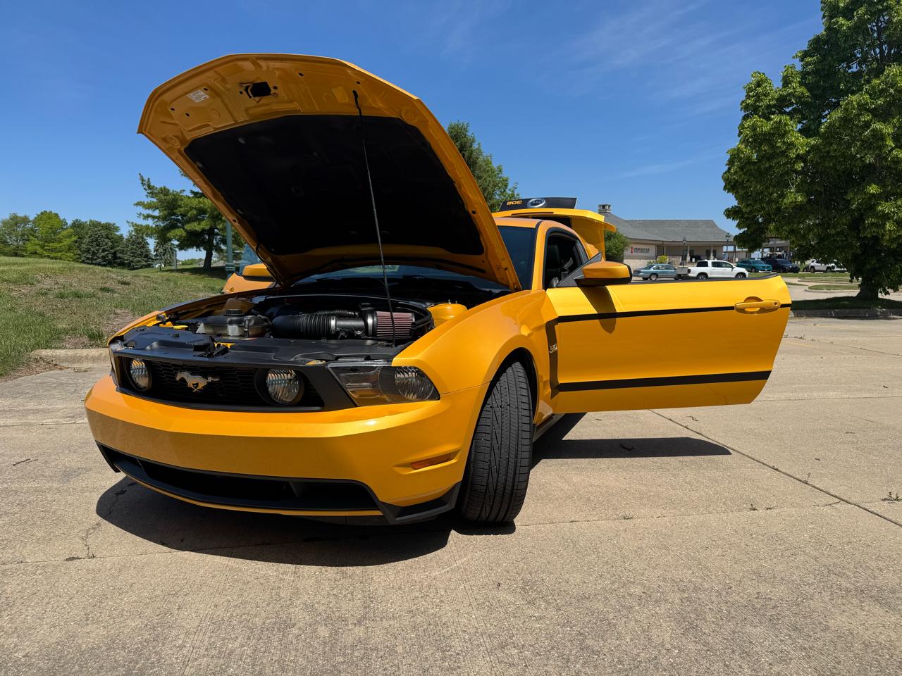 Ford Mustang 2dr Cpe GT 2011