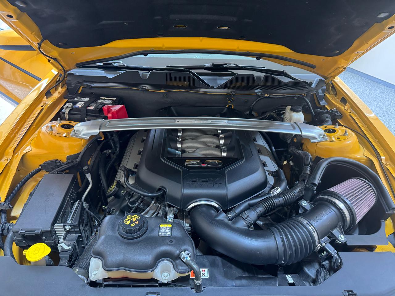 Ford Mustang 2dr Cpe GT 2011