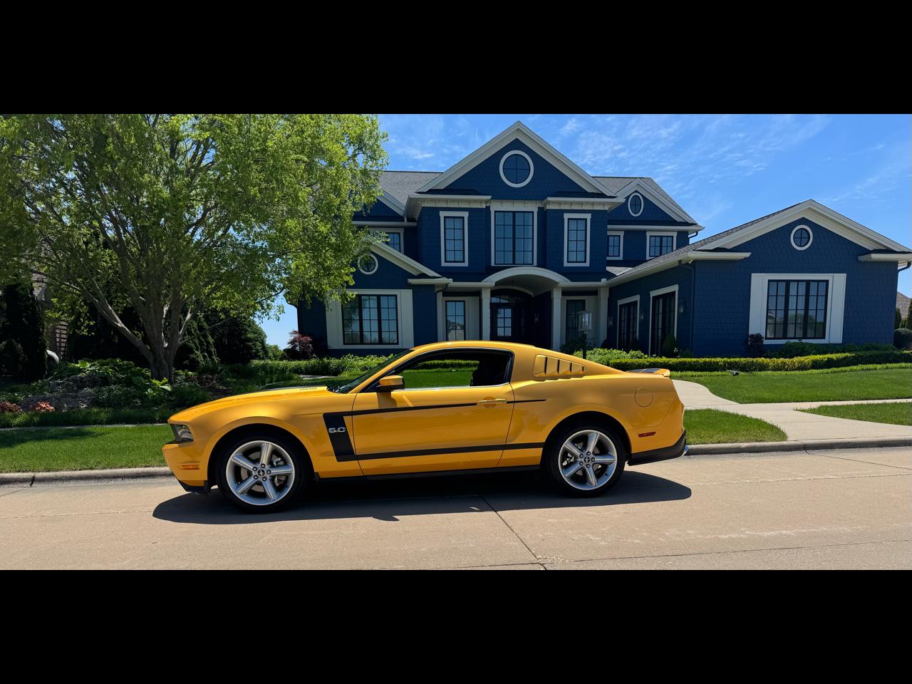 Ford Mustang 2dr Cpe GT 2011